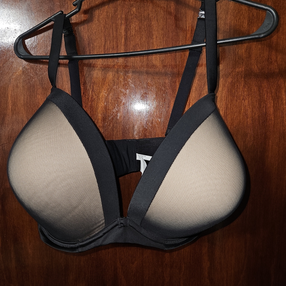 Le Mystere Infinite Possibilities Plunge Black Bra - Picture 2 of 2